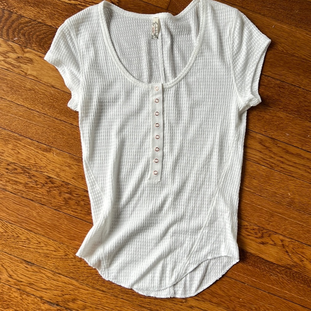 🦢🪿🐇Free People Baby Tee, White | M